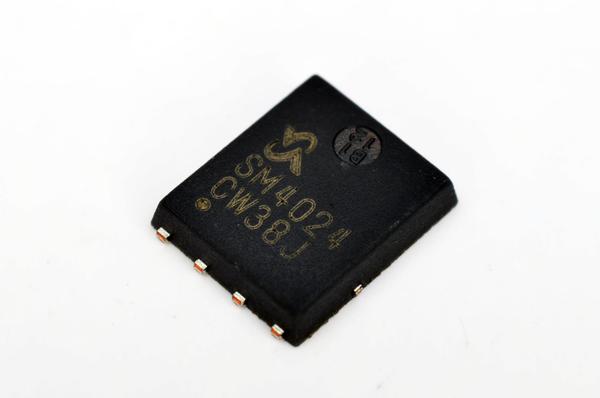 SM4024NSKPC-TRG