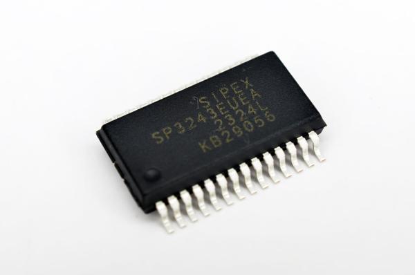 SP3243EUEA-L/TR