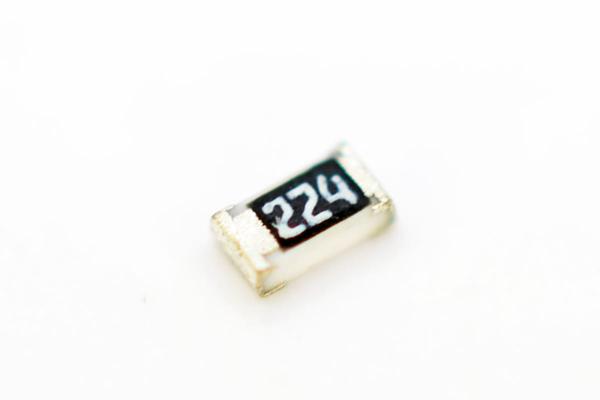 SMD0603 220K