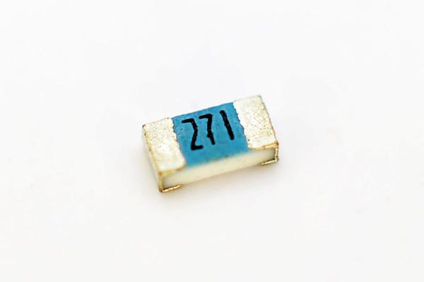 SMD0603 270R