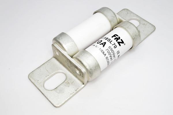 FRG18-SL70 690V 120A AR
